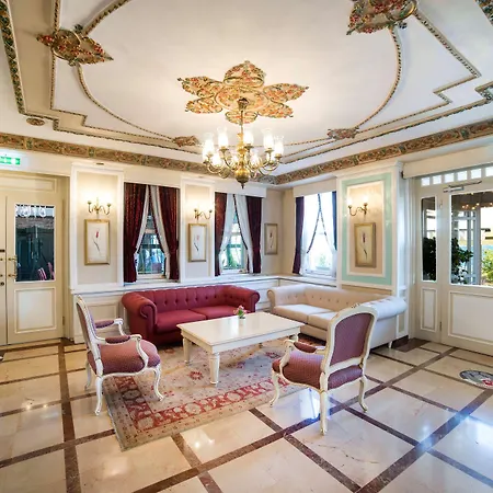 Radisson Sultanahmet Hotel 4*
