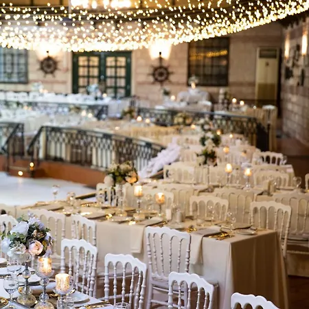 Radisson Sultanahmet 3*