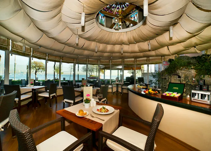 Radisson Sultanahmet 3*