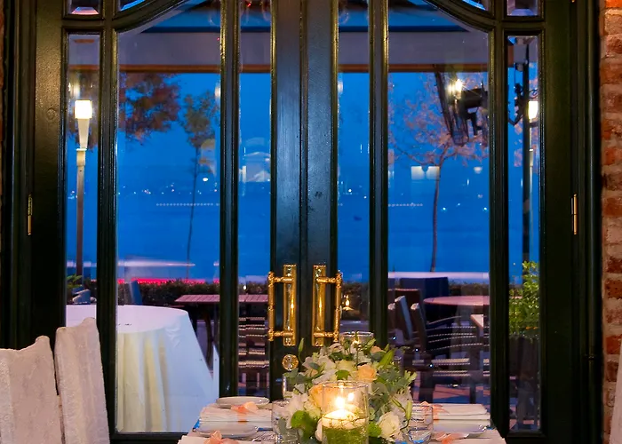 Отель Radisson Sultanahmet 3*